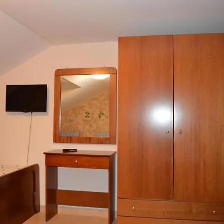 Guest house φαίδρα - Pansion Fedra *