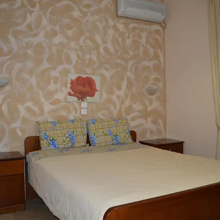 Guest house φαίδρα - Pansion Fedra Volakas